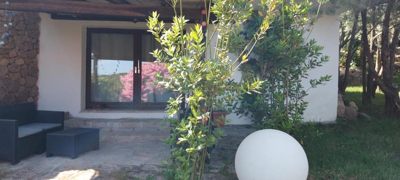 Domus Liscia Di Vacca Aparthotel Bagian luar foto