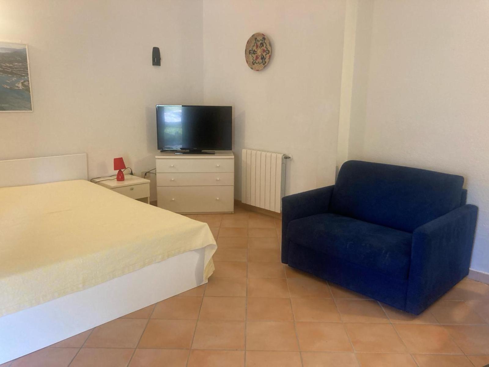 Domus Liscia Di Vacca Aparthotel Bagian luar foto