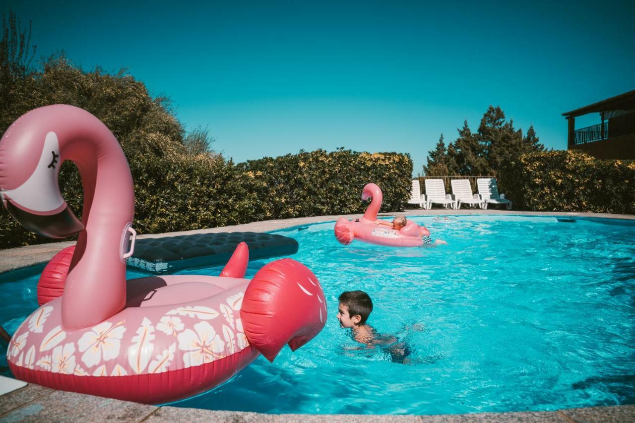 Domus Liscia Di Vacca Aparthotel Bagian luar foto