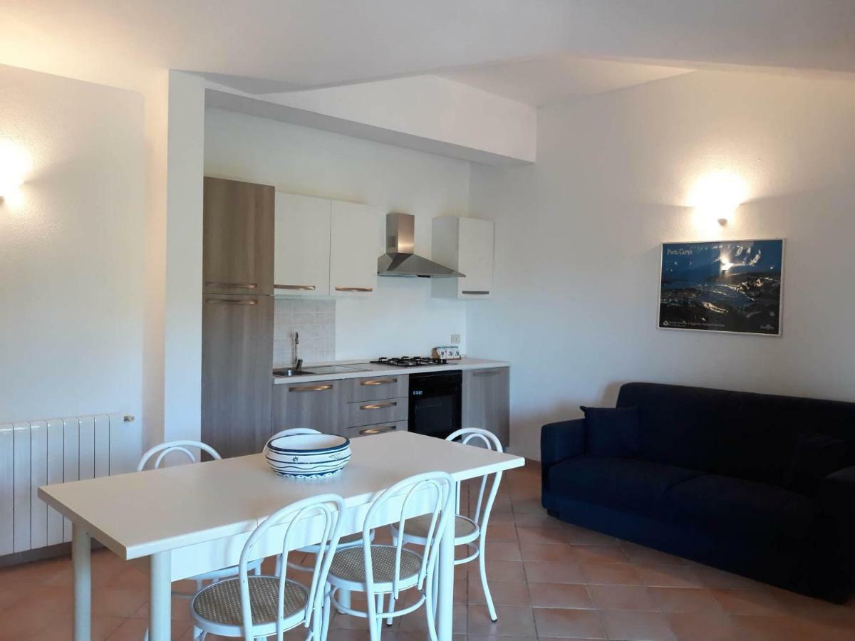 Domus Liscia Di Vacca Aparthotel Bagian luar foto