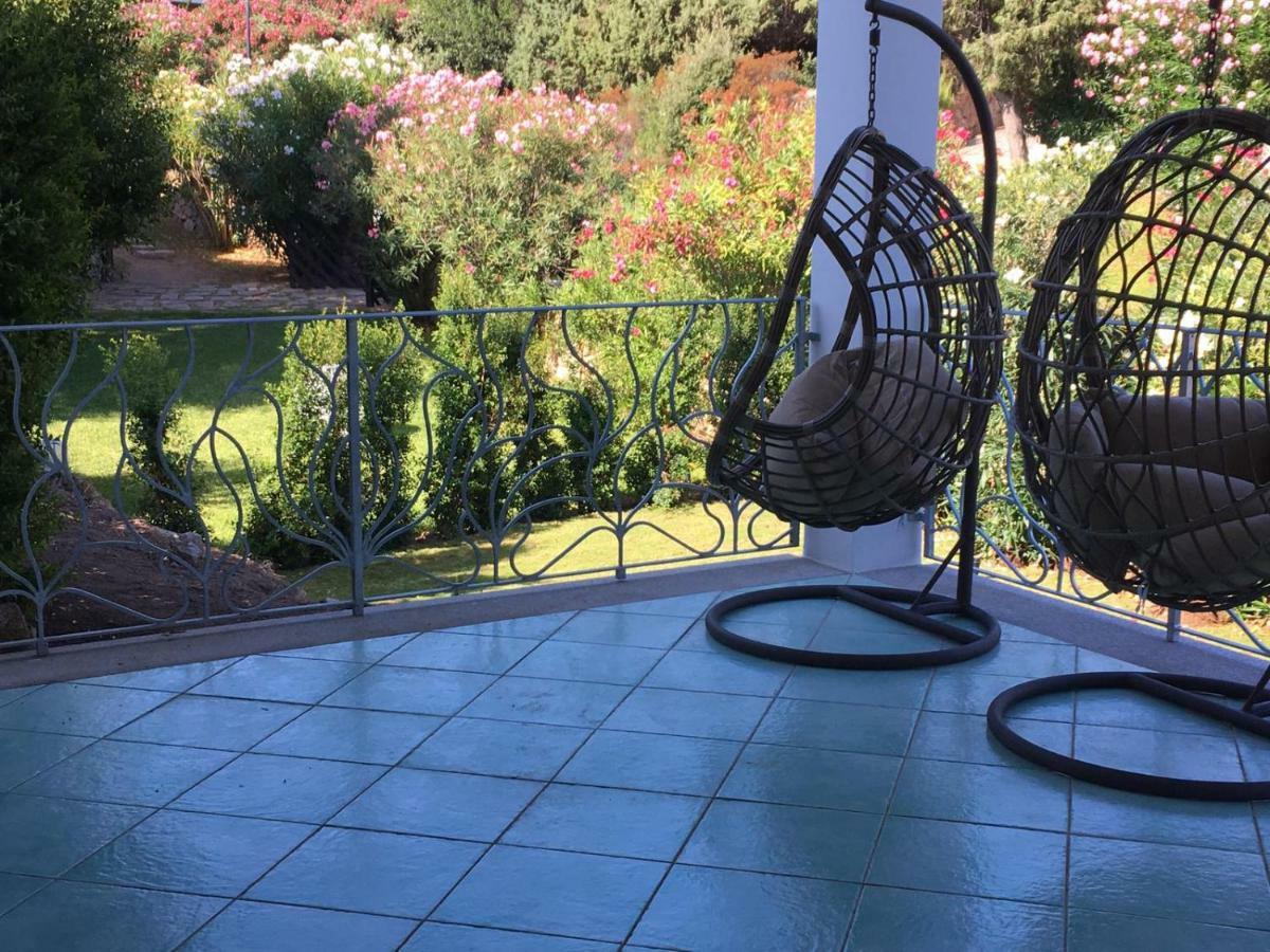 Domus Liscia Di Vacca Aparthotel Bagian luar foto